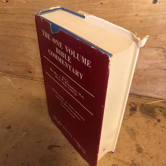 ONE VOLUME BIBLE COMMENTARY By John R. Dummelow - Hardcover - Picture 13 of 16